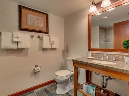400 Resort Road, Olympic Valley, CA 96146 Photo