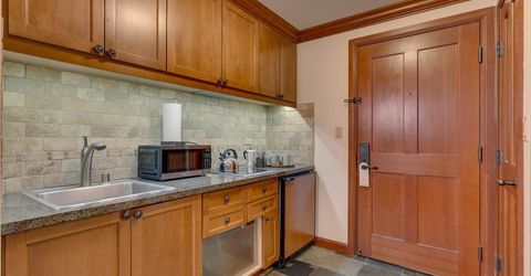 400 Resort Road, Olympic Valley, CA 96146 Photo