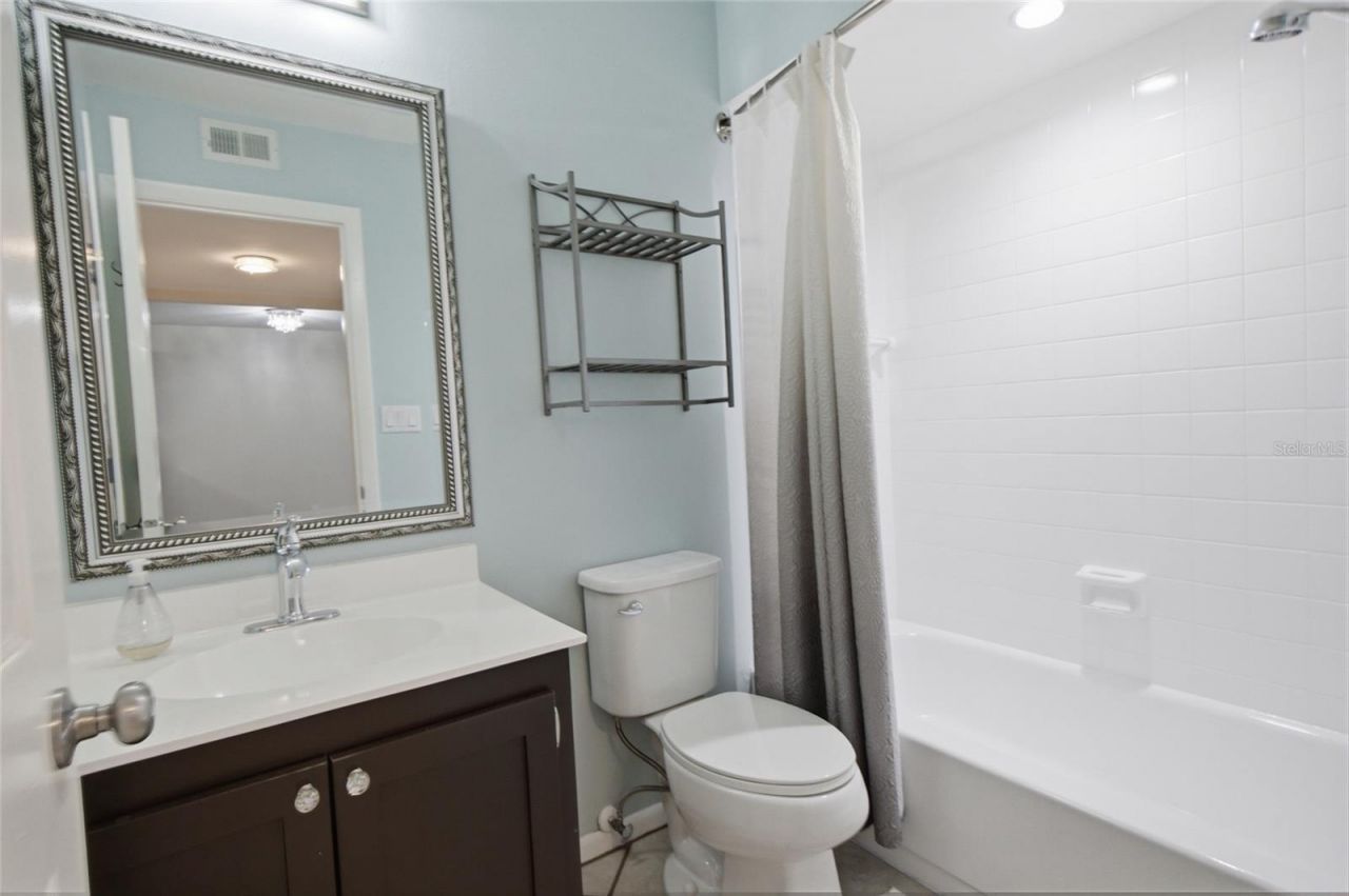 6033 34th Street W, Unit 136, Bradenton, FL 34210 Photo