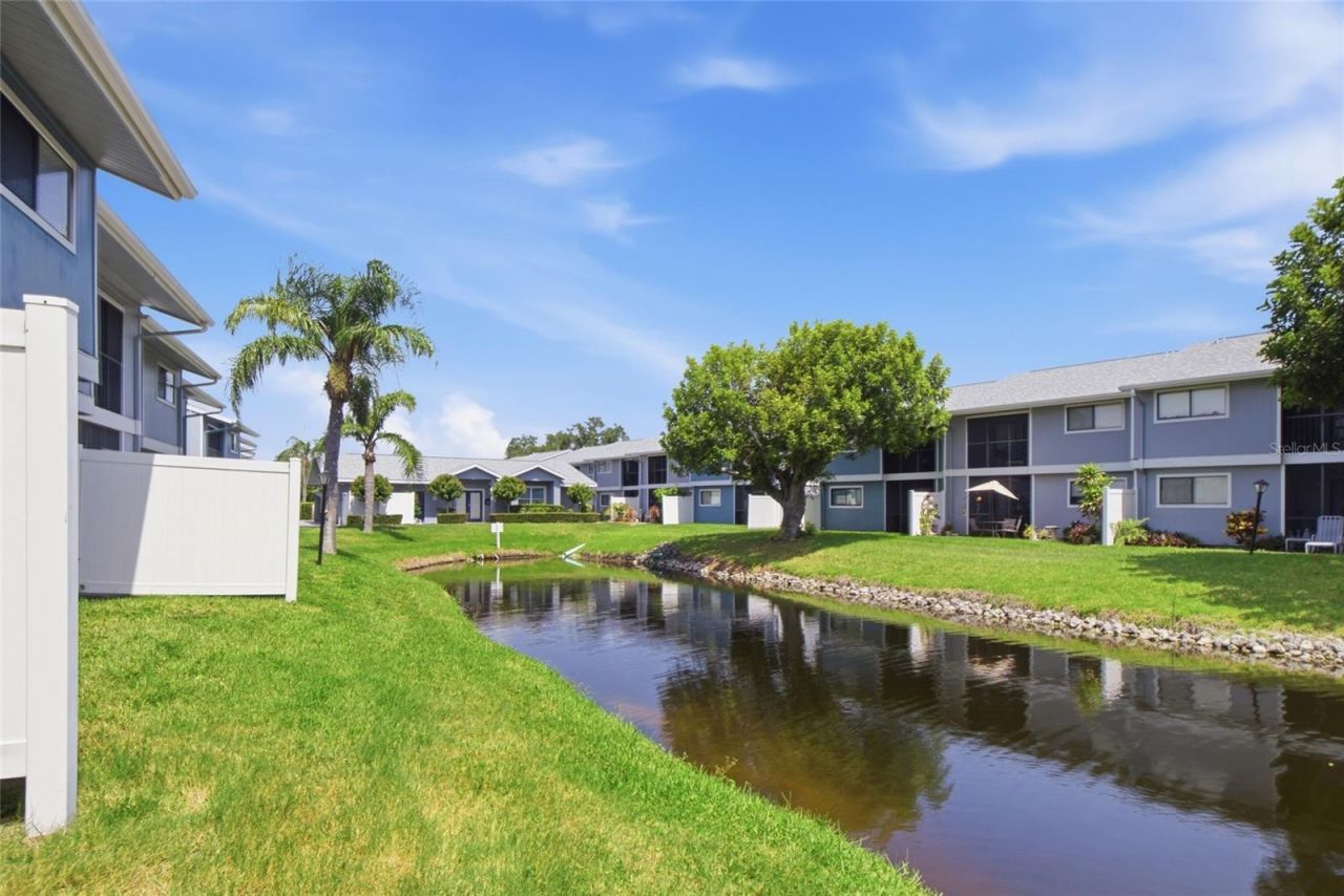 6033 34th Street W, Unit 136, Bradenton, FL 34210 Photo