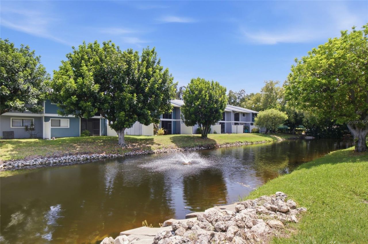 6033 34th Street W, Unit 136, Bradenton, FL 34210 Photo