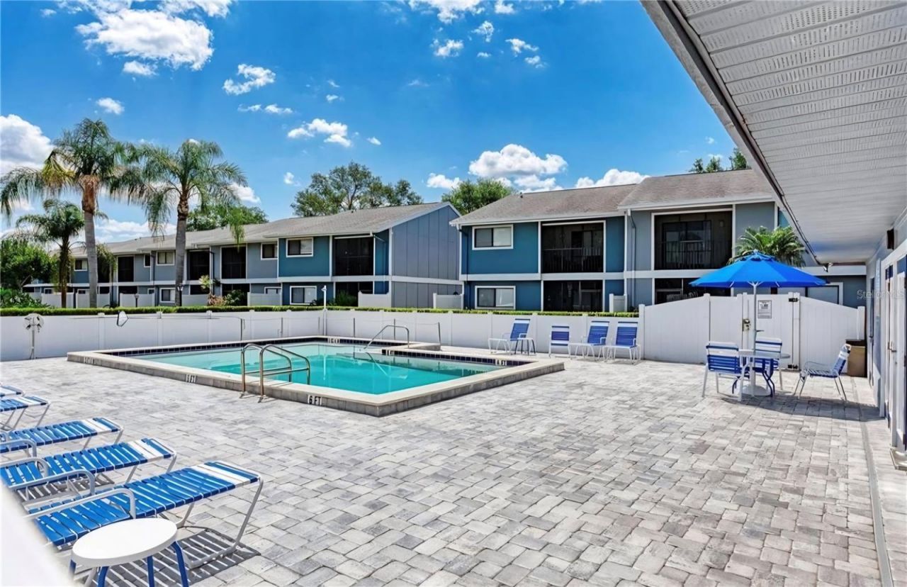 6033 34th Street W, Unit 136, Bradenton, FL 34210 Photo