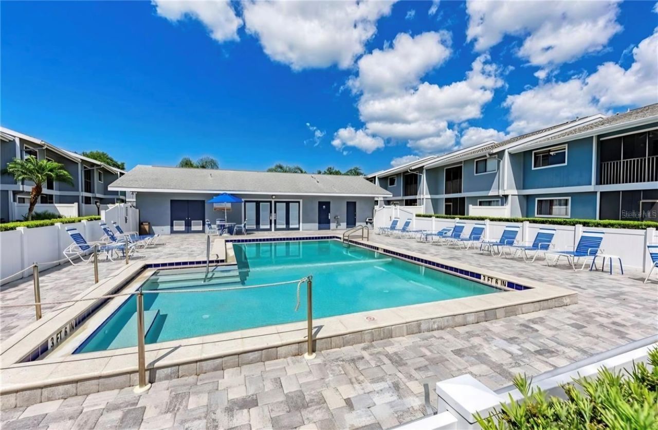 6033 34th Street W, Unit 136, Bradenton, FL 34210 Photo