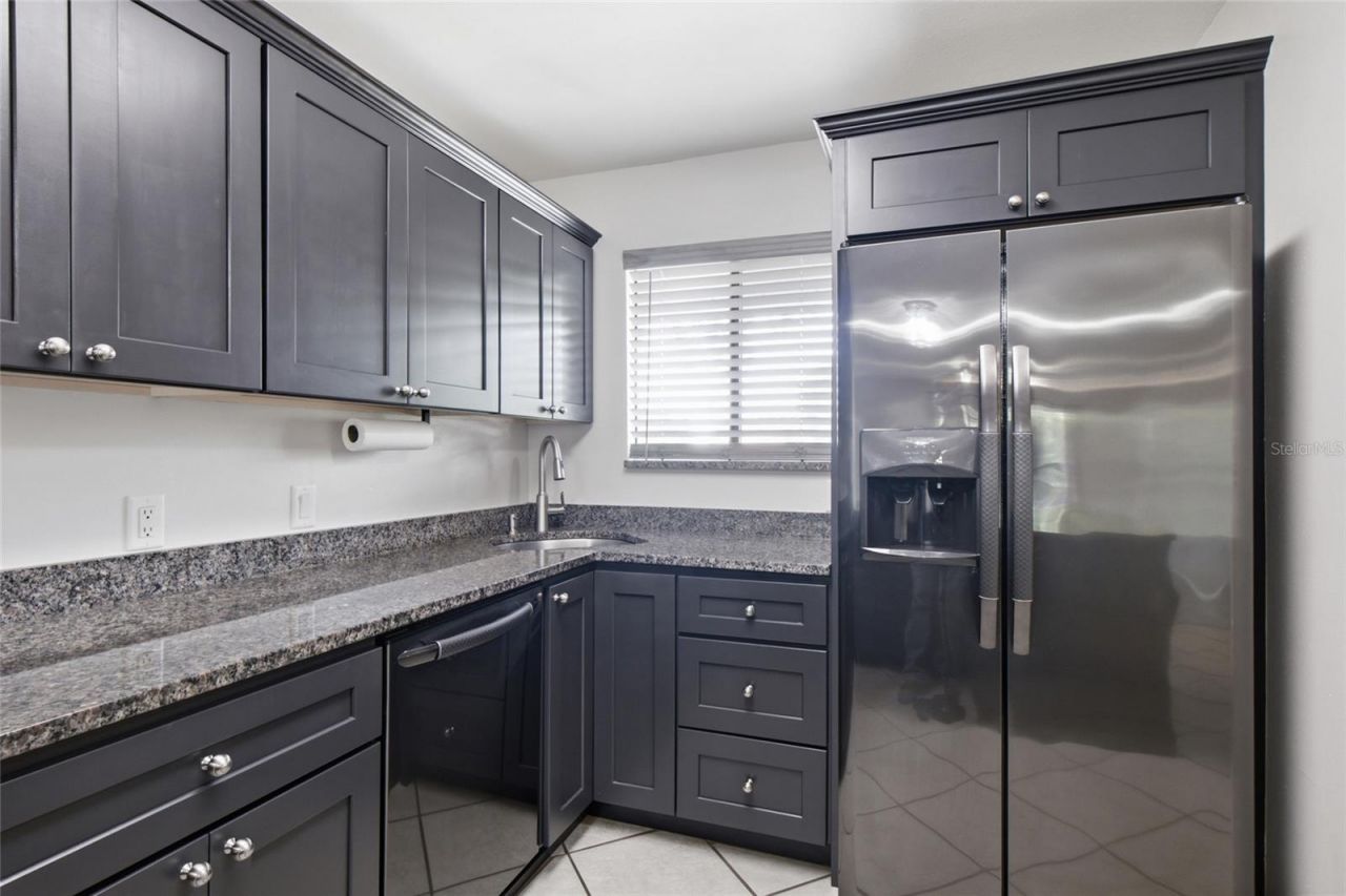 6033 34th Street W, Unit 136, Bradenton, FL 34210 Photo