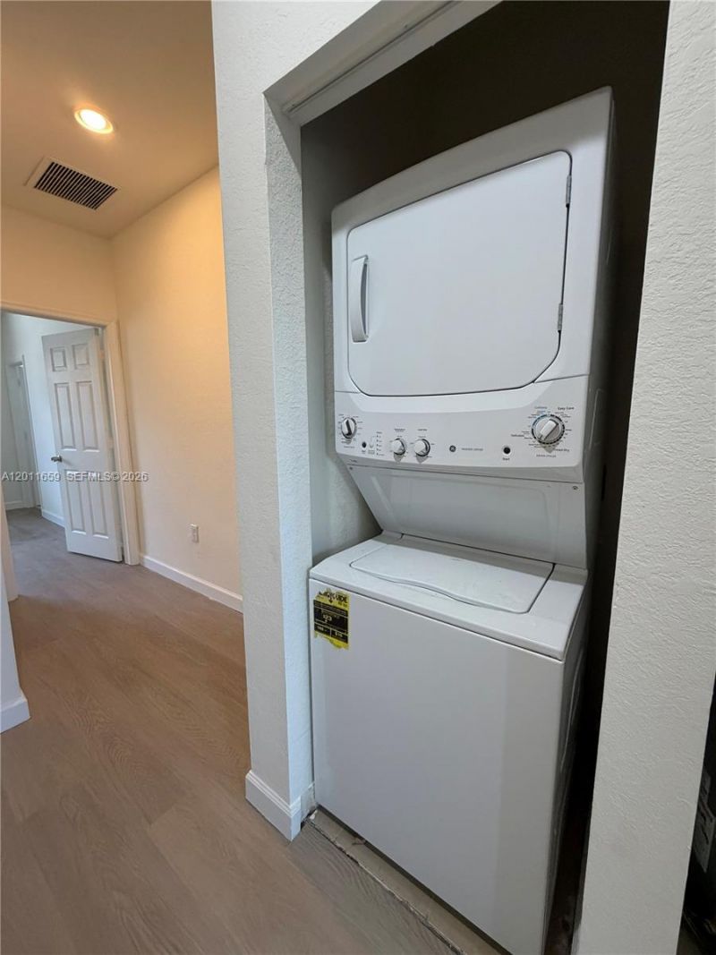 15071 SW 116th St , Unit 15071, Miami, FL 33196 Photo