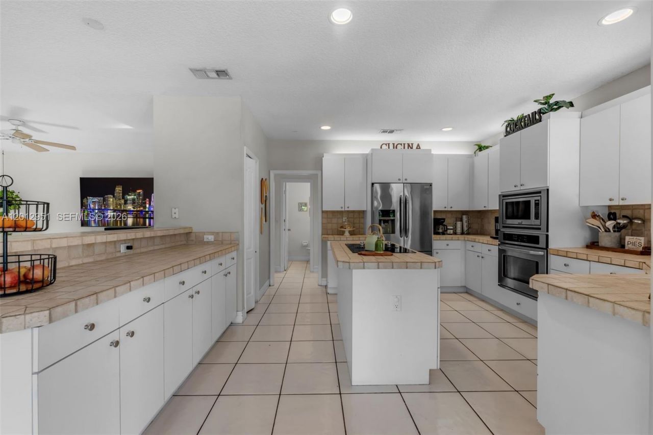 12019 SW 77th Ter , Miami, FL 33183 Photo