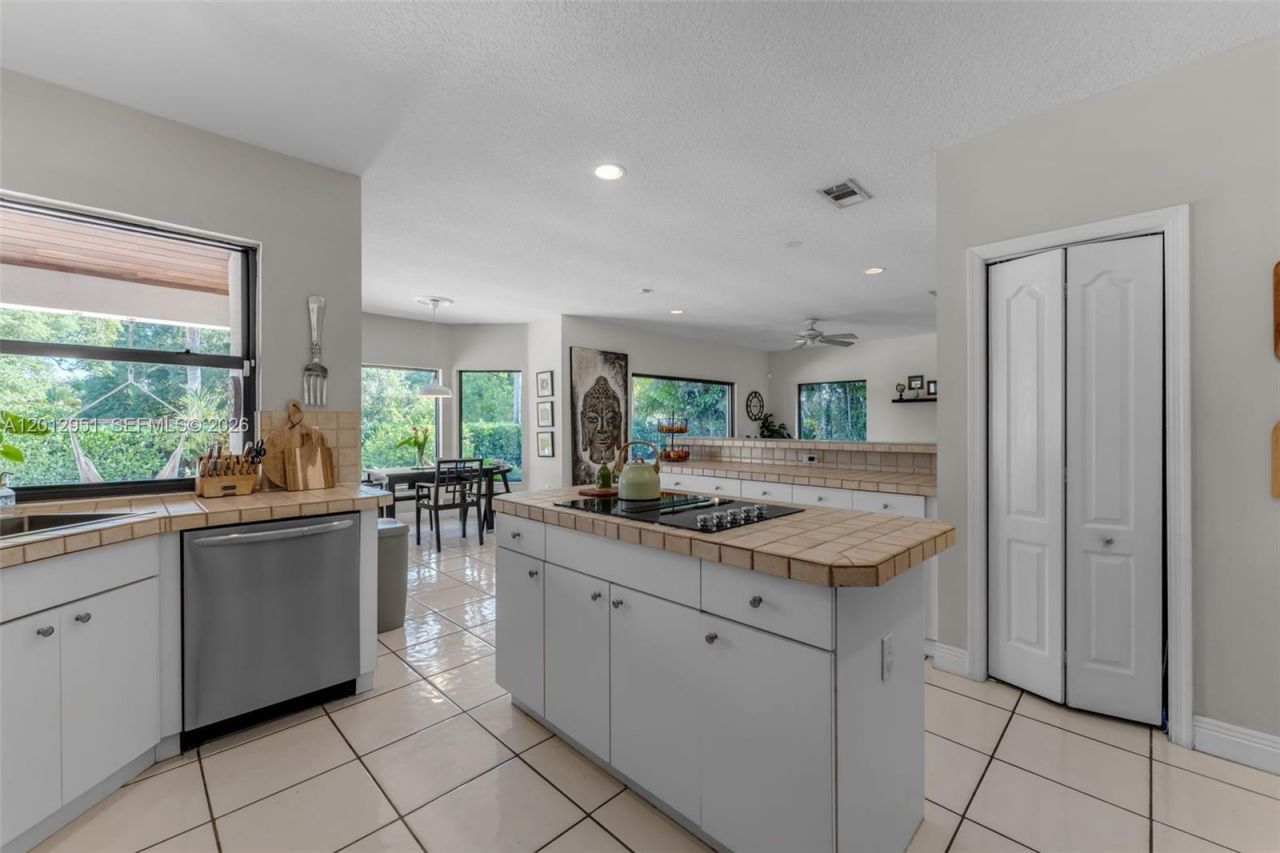 12019 SW 77th Ter , Miami, FL 33183 Photo