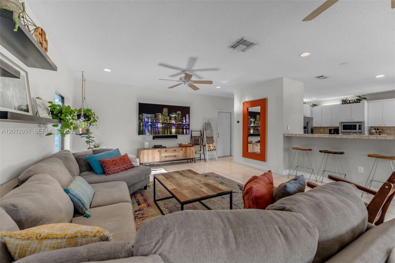 12019 SW 77th Ter , Miami, FL 33183 Photo