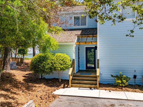142 Lagoon Lane, Pine Knoll Shores, NC 28512