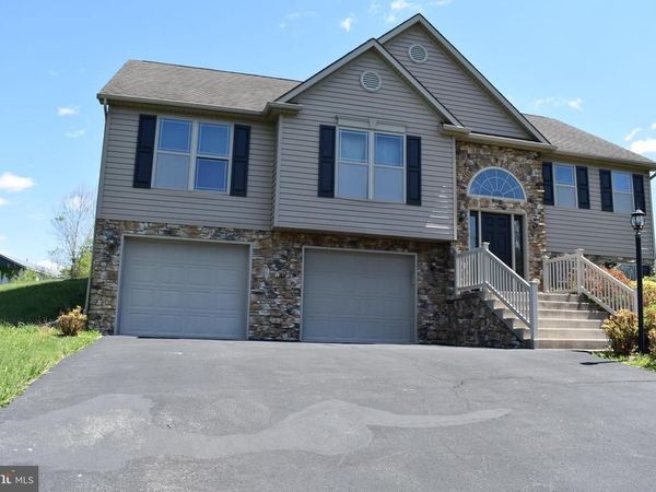 10912 DEERWOOD DRIVE, MERCERSBURG, PA 17236