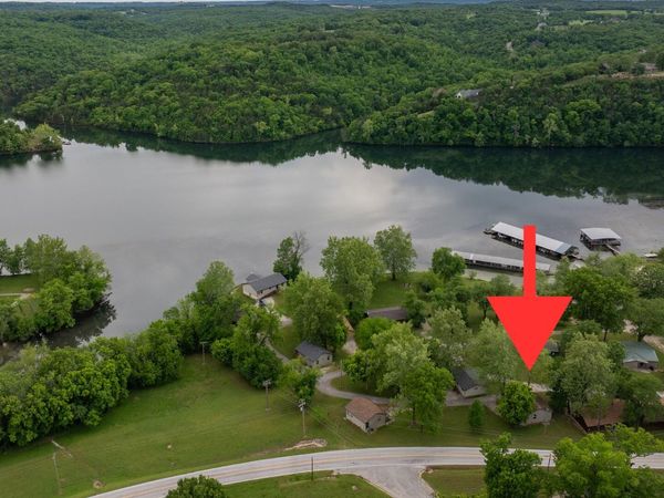 165 Edgewater Circle, Forsyth, MO 65653