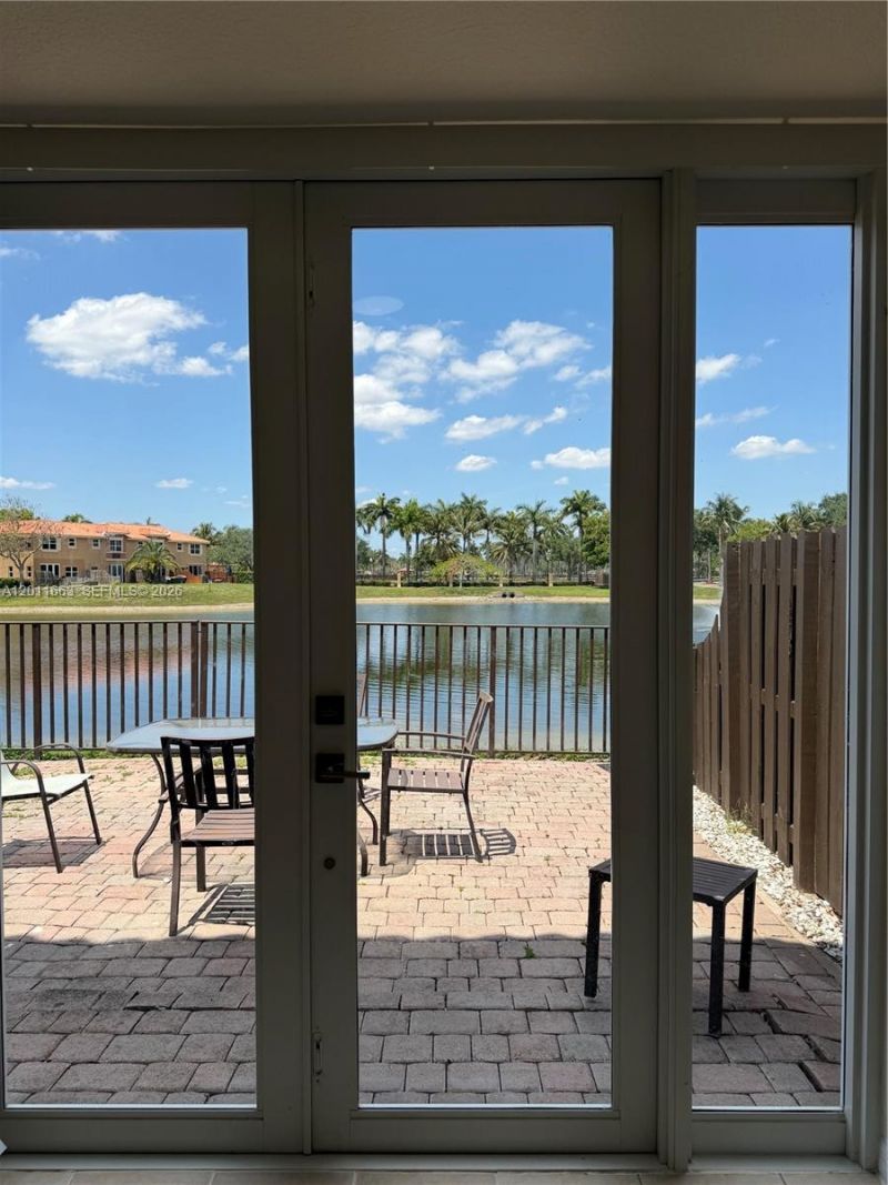 15341 SW 31st Ter, Unit 15341, Miami, FL 33185 Photo