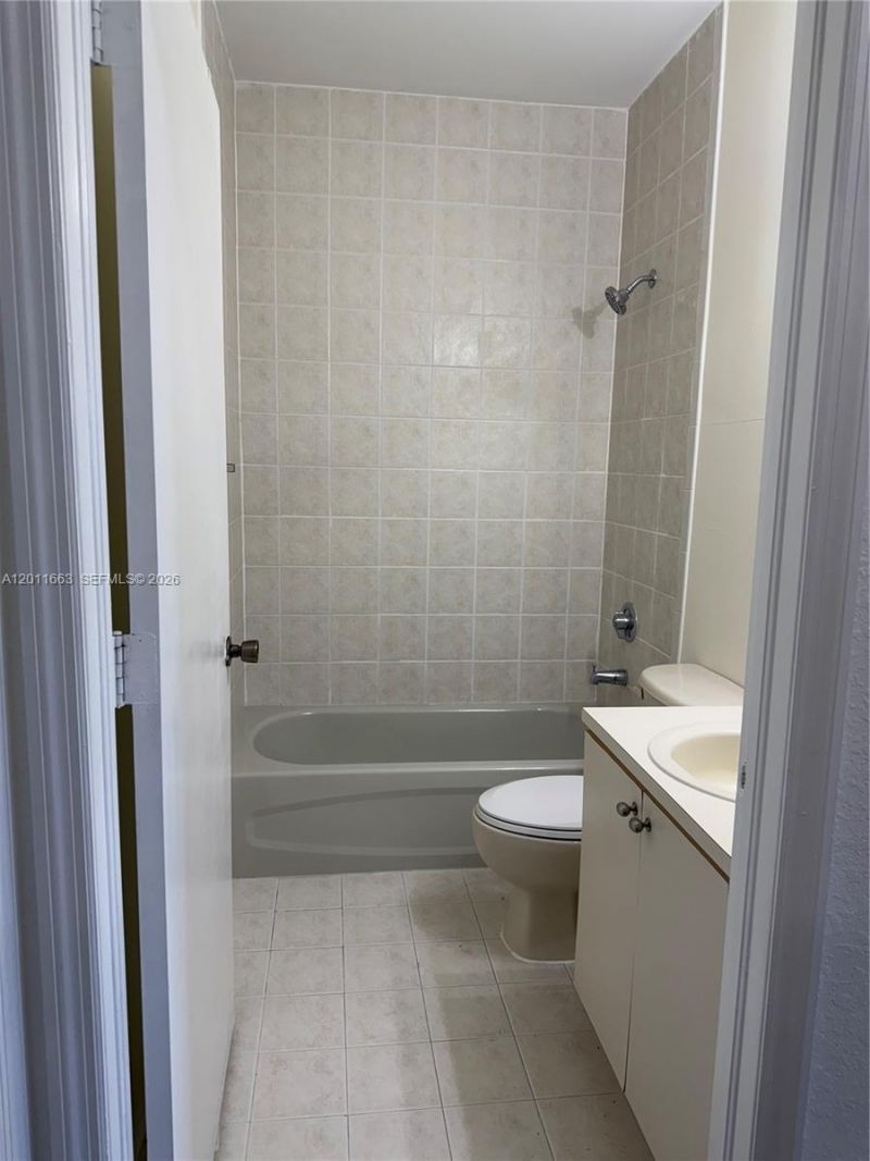 15341 SW 31st Ter, Unit 15341, Miami, FL 33185 Photo