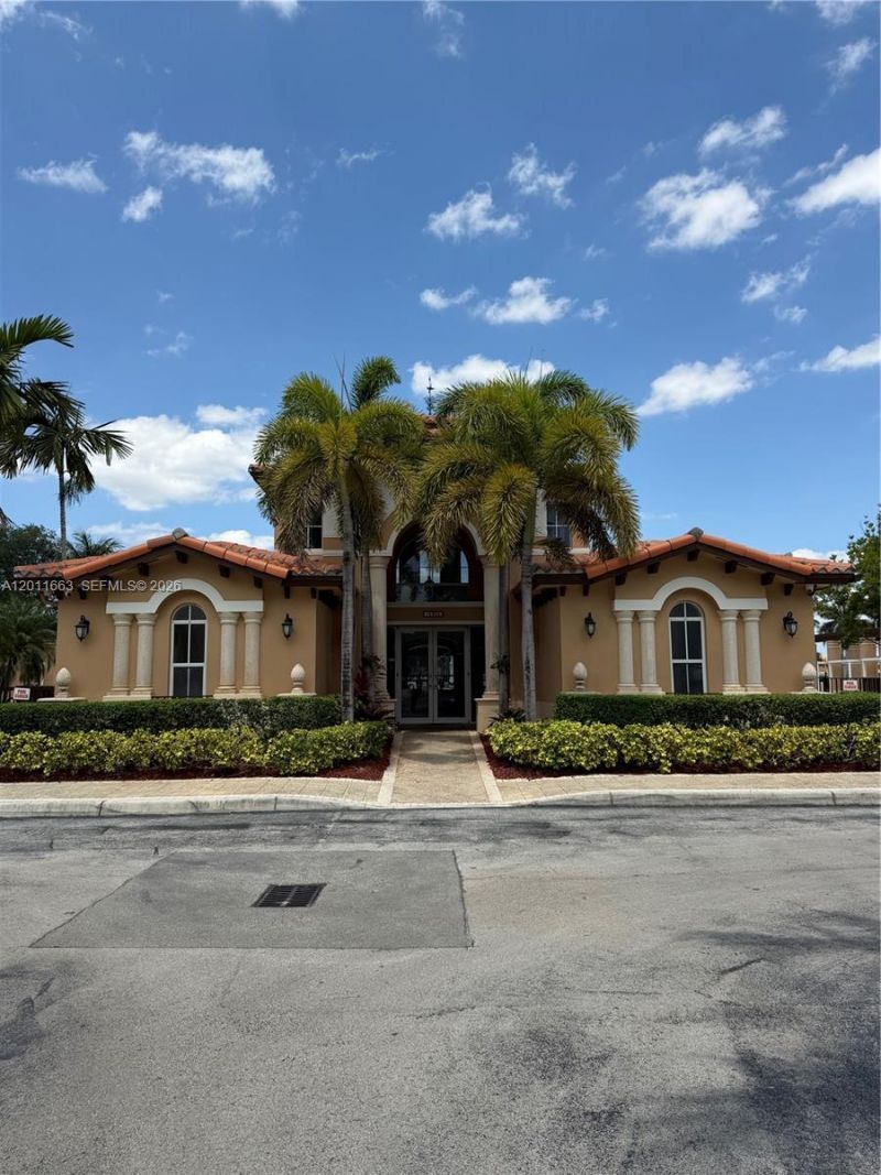 15341 SW 31st Ter, Unit 15341, Miami, FL 33185 Photo