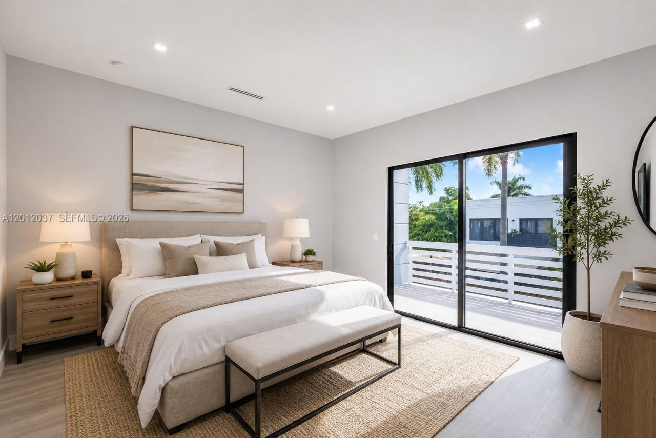 808 SW 9th St, Unit 808-B, Fort Lauderdale, FL 33315 Photo