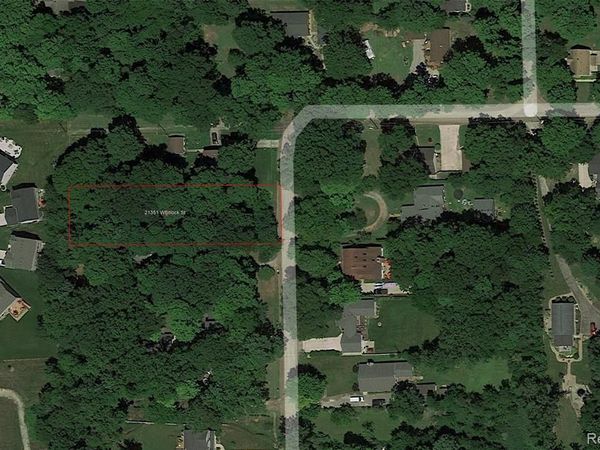 21351 Whitlock Street , Farmington Hills, MI 48336