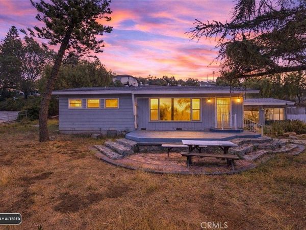 403 Estrelita, Vista, CA 92084
