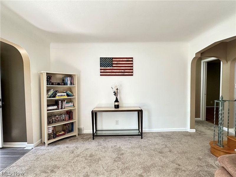 10124 Keswick Drive, Parma Heights, OH 44130 Photo 7