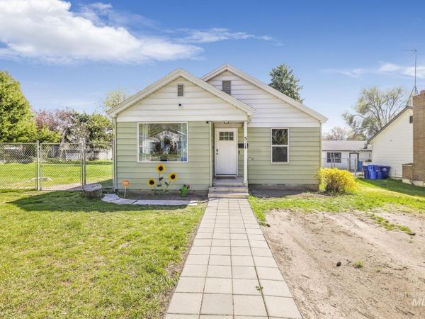 521 E Ave D, Jerome, ID 83338