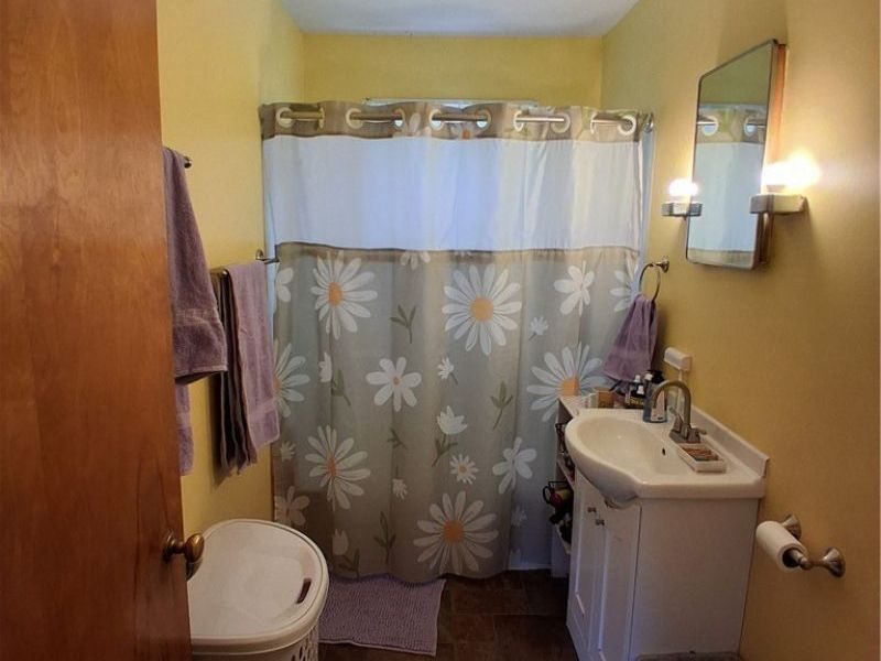 68490 Elm Street, Bridgeport, OH 43912 Photo 11