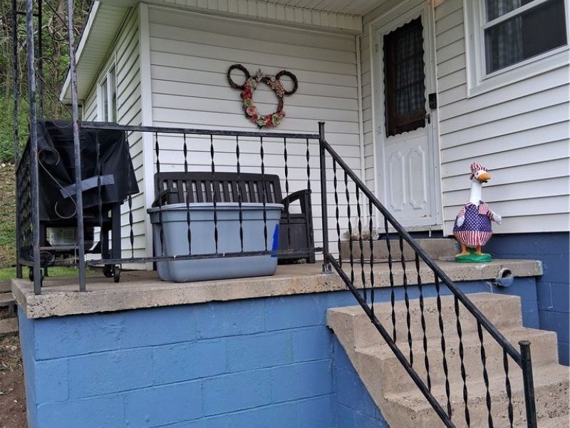 68490 Elm Street, Bridgeport, OH 43912 Photo 7