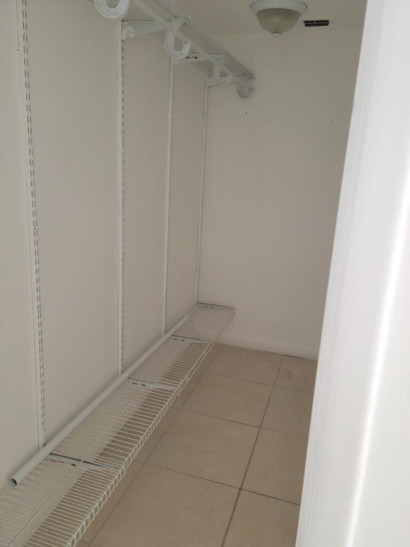 8775 Park Boulevard, Unit 412, Miami, FL 33172 Photo