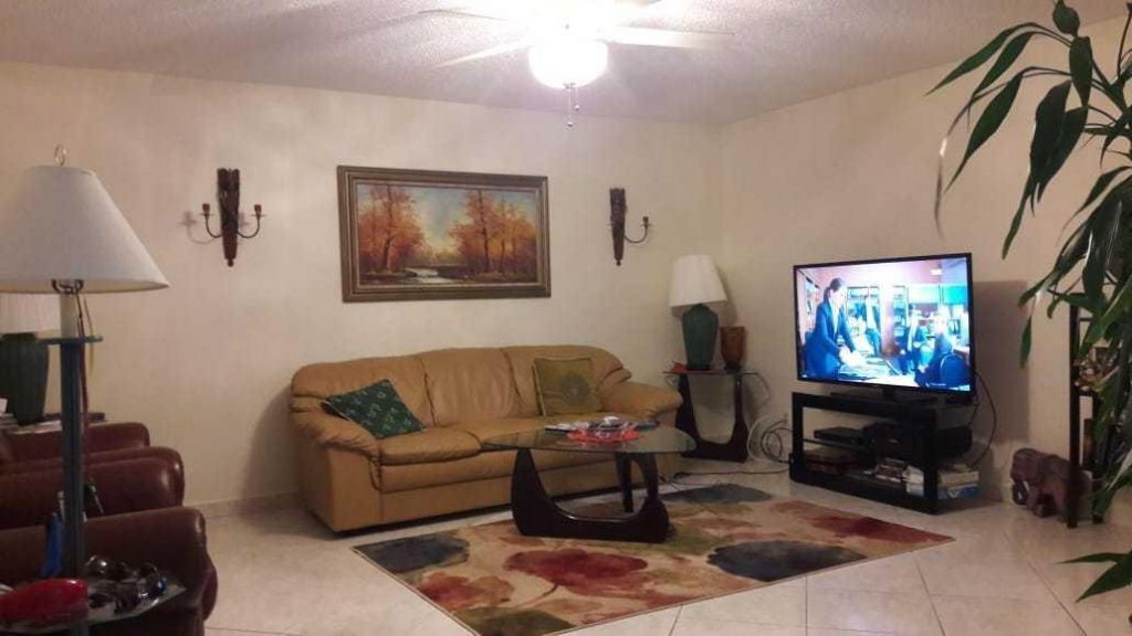 122 Normandy, Delray Beach, FL 33484 Photo