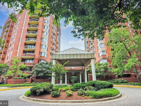5800 NICHOLSON LANE, Unit 1-604, ROCKVILLE, MD 20852