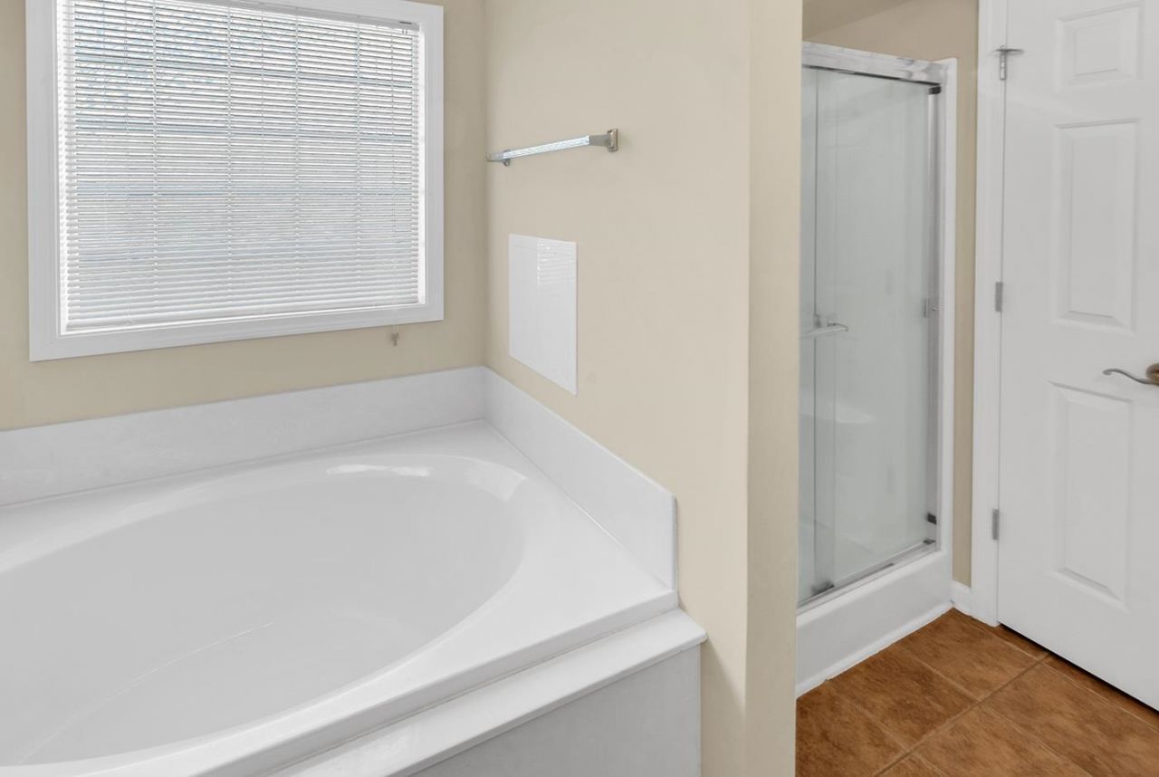 891 Helms Way Photo 22
