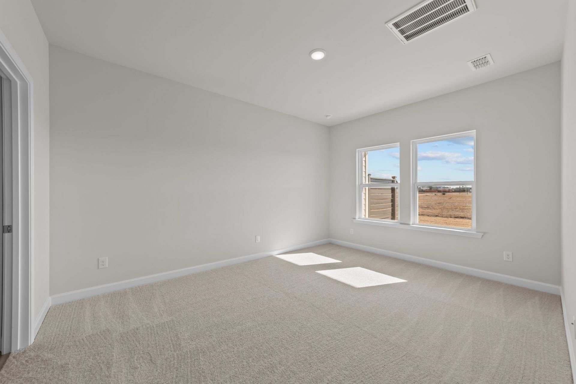 710 Ebb Tide Rd. Photo 15
