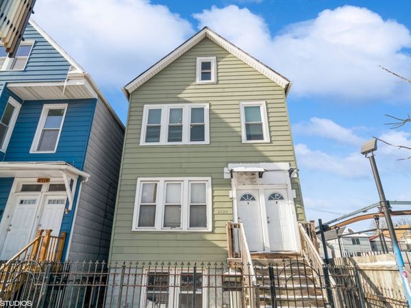 Unit G, Chicago, IL 60647