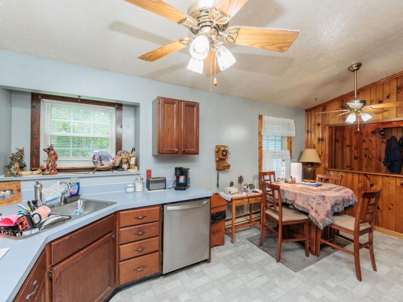 2704 W 39th, Lorain, OH 44053 Photo 13
