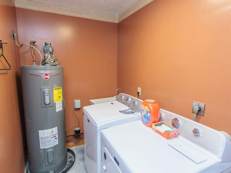 2704 W 39th, Lorain, OH 44053 Photo 16