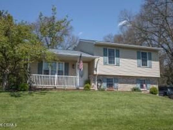 400 PINE Street, Catawissa, PA 17820