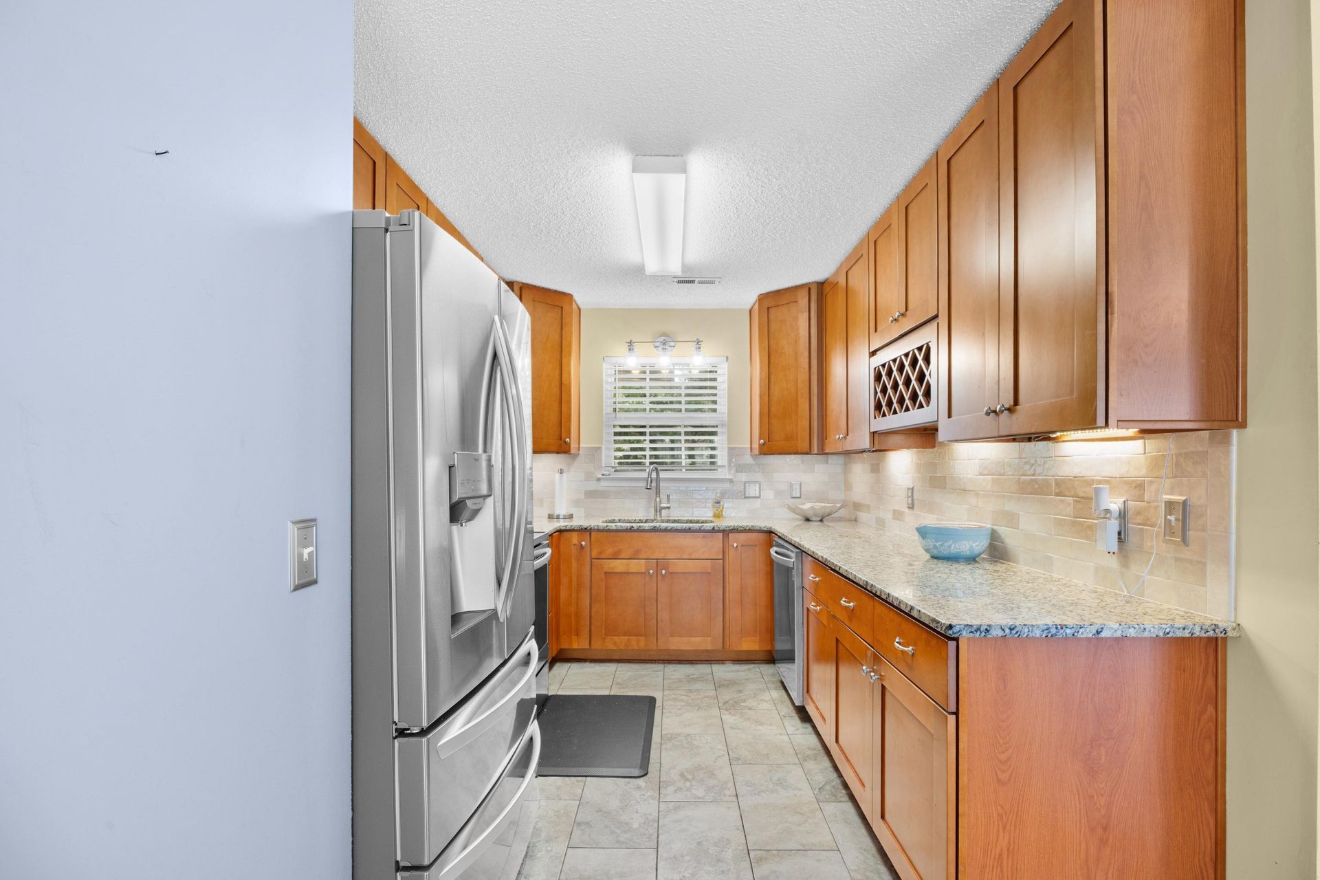 1537 Gulfstream Ct. Photo 10