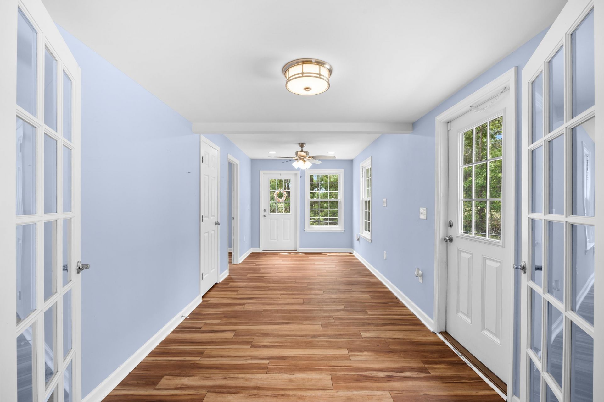 1537 Gulfstream Ct. Photo 14