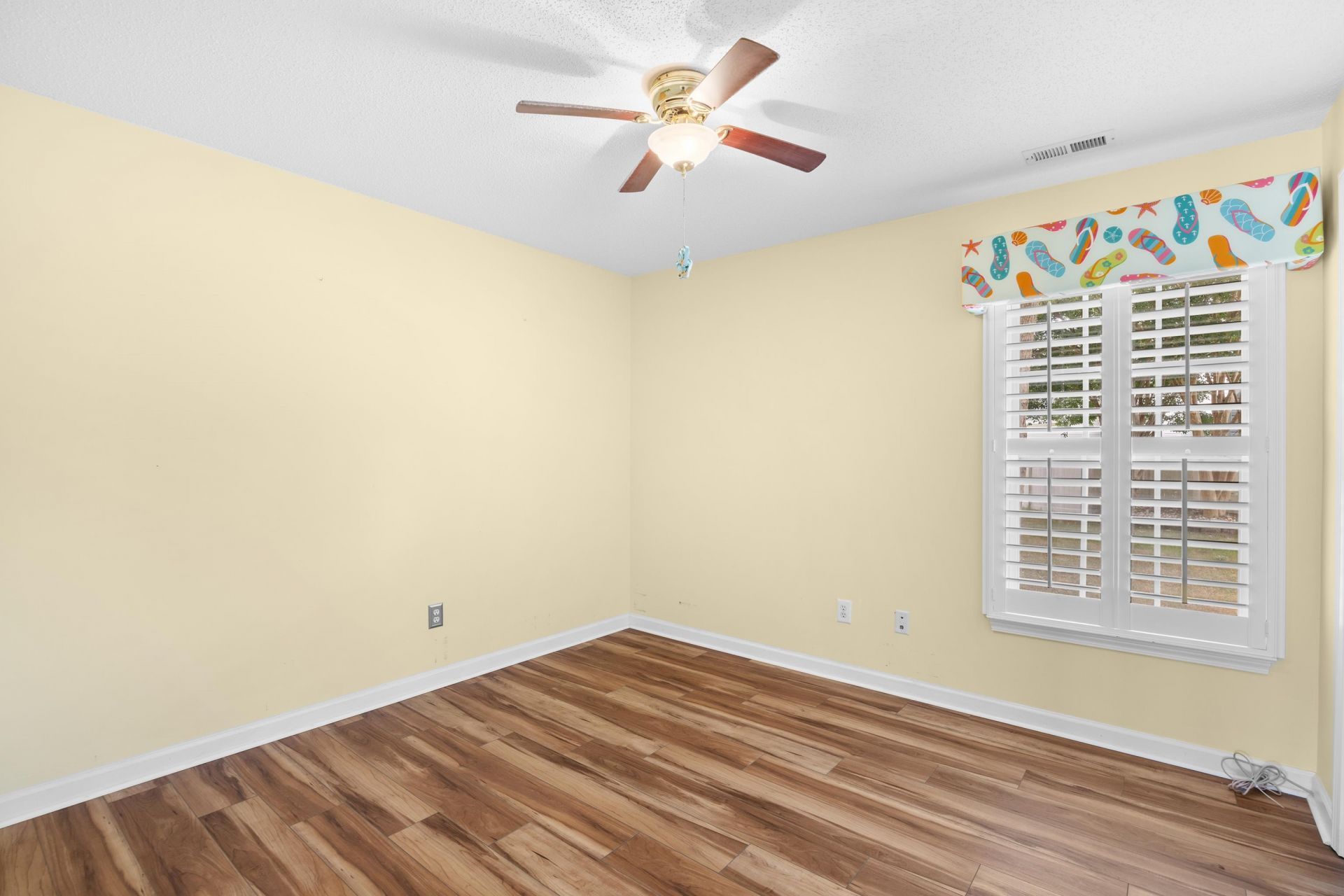 1537 Gulfstream Ct. Photo 22