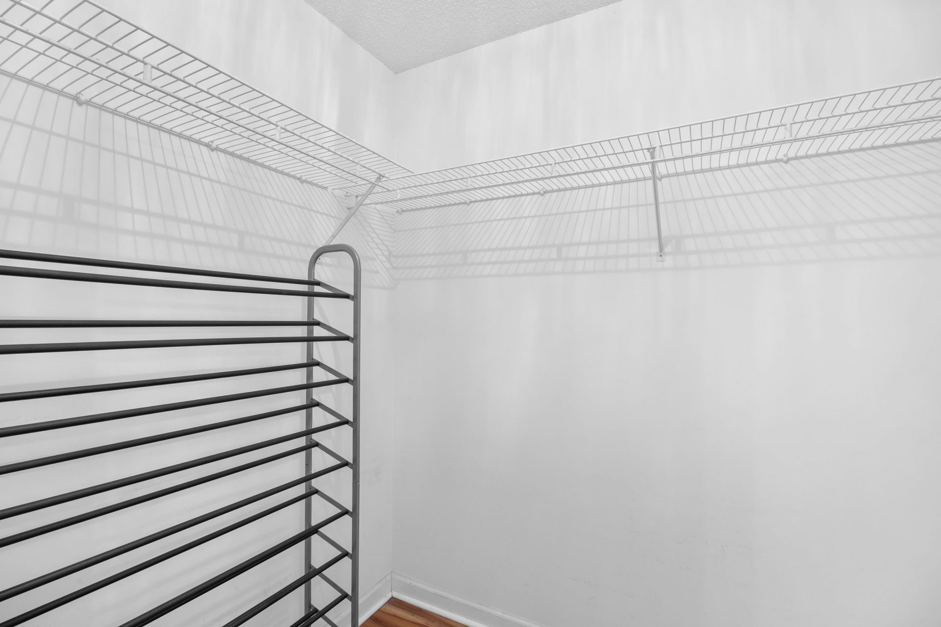 1537 Gulfstream Ct. Photo 28