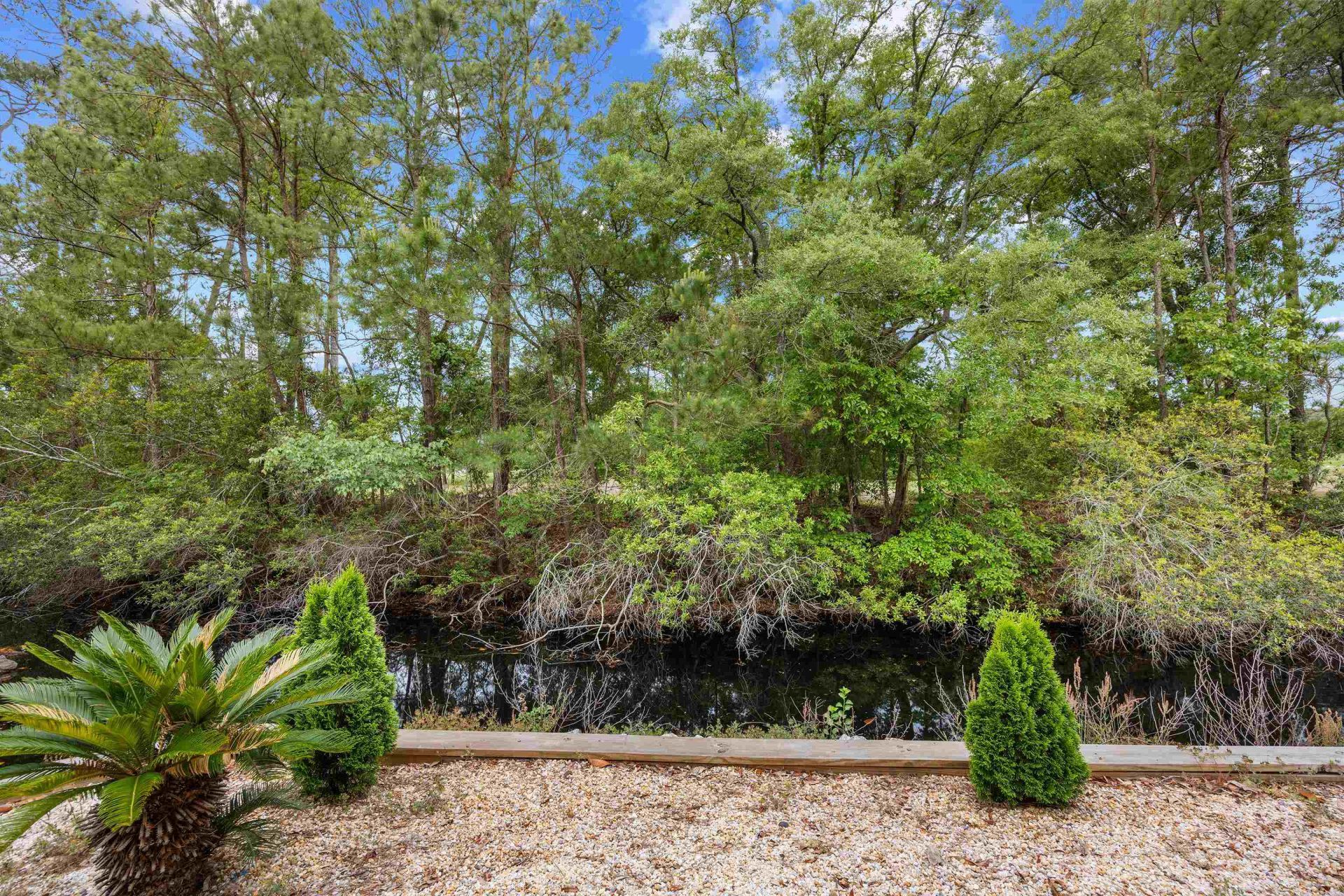 1537 Gulfstream Ct. Photo 31