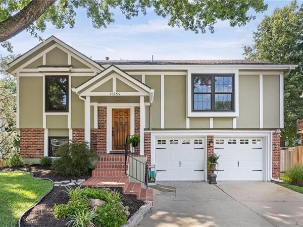 11259 Garnett Street, Overland Park, KS 66210