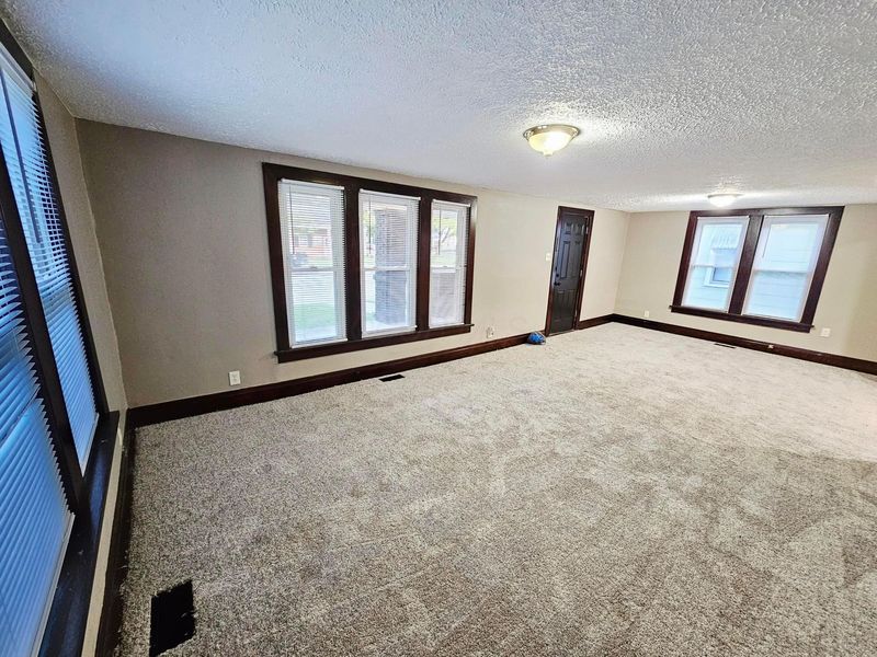 1014 E Temple Street, Washington Court House, OH 43160 Photo 10