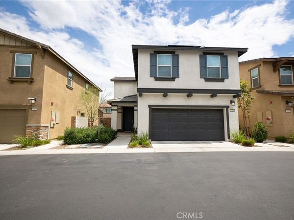 2464 Gunner Ridge, Rialto, CA 92377
