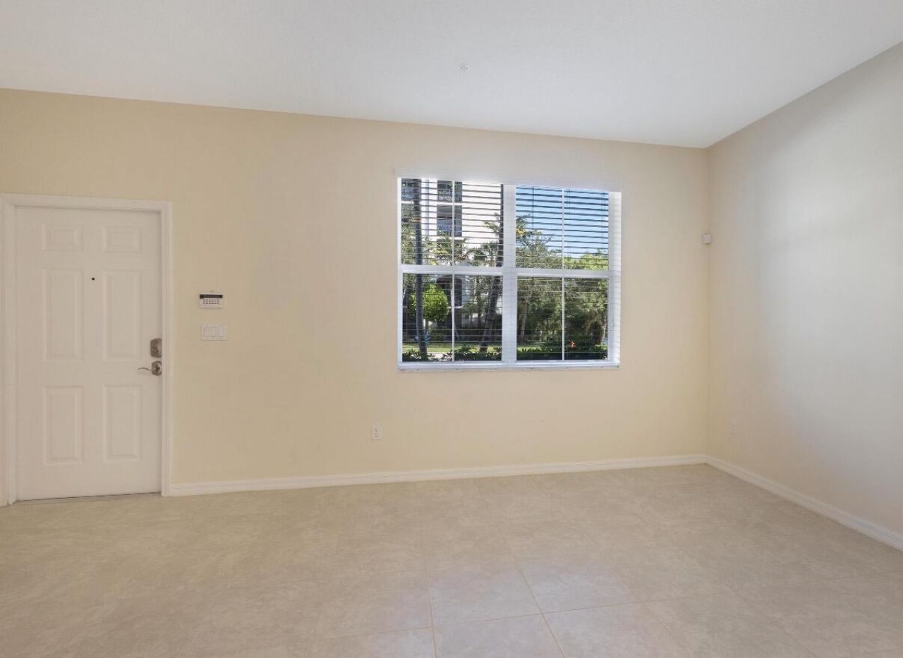 1247 Vía De Fossi, Boynton Beach, FL 33426 Photo
