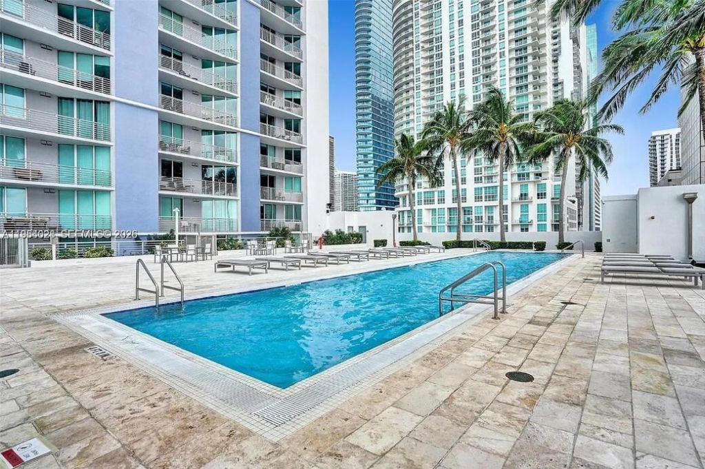 325 S Biscayne Boulevard, Unit Lph17, Miami, FL 33131 Photo