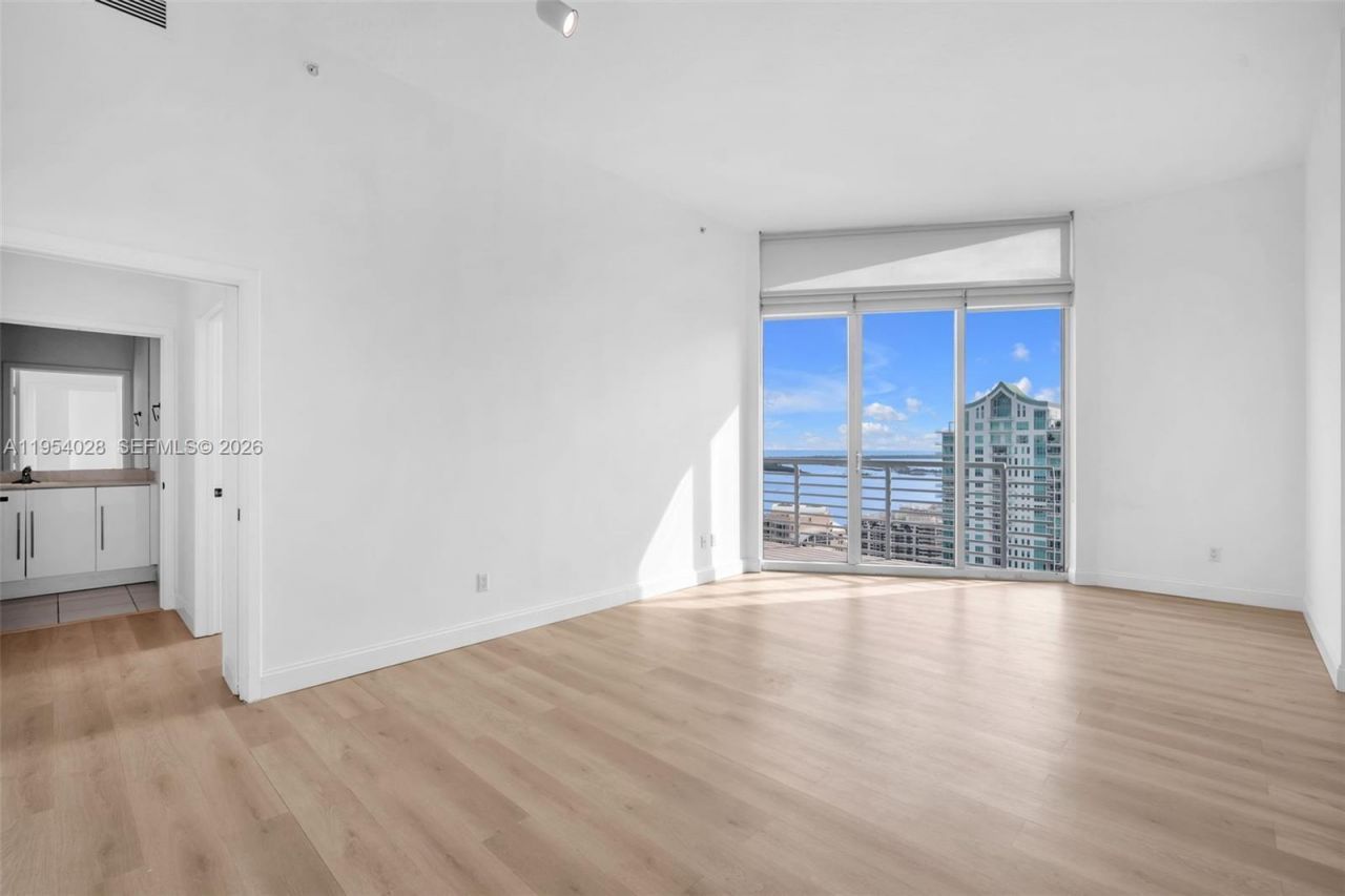 325 S Biscayne Boulevard, Unit Lph17, Miami, FL 33131 Photo