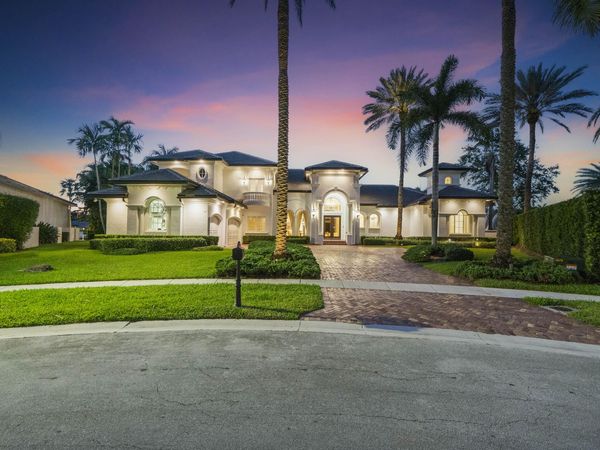 366 Sweet Bay Avenue, Plantation, FL 33324