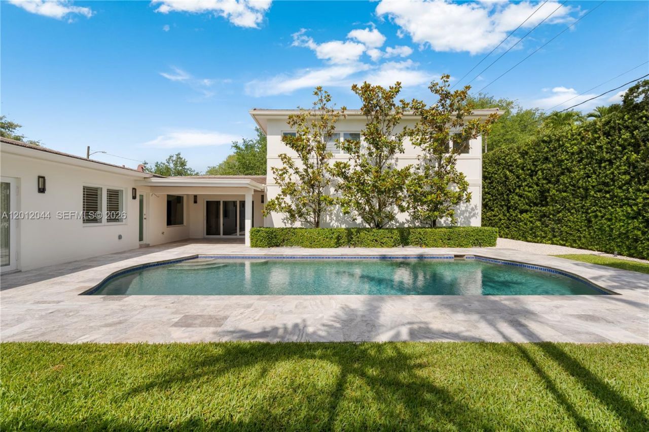 449 Miller Rd , Coral Gables, FL 33146 Photo