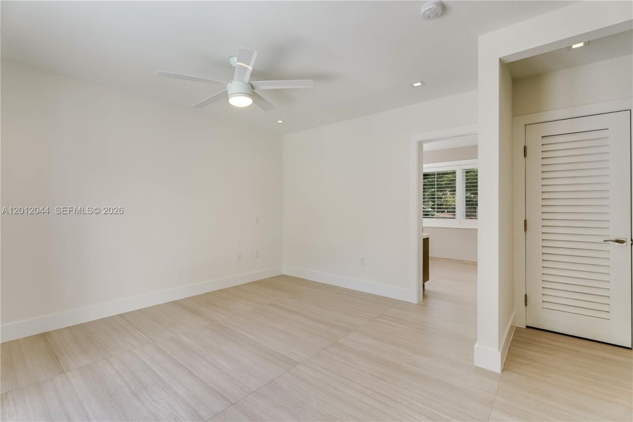 449 Miller Rd , Coral Gables, FL 33146 Photo