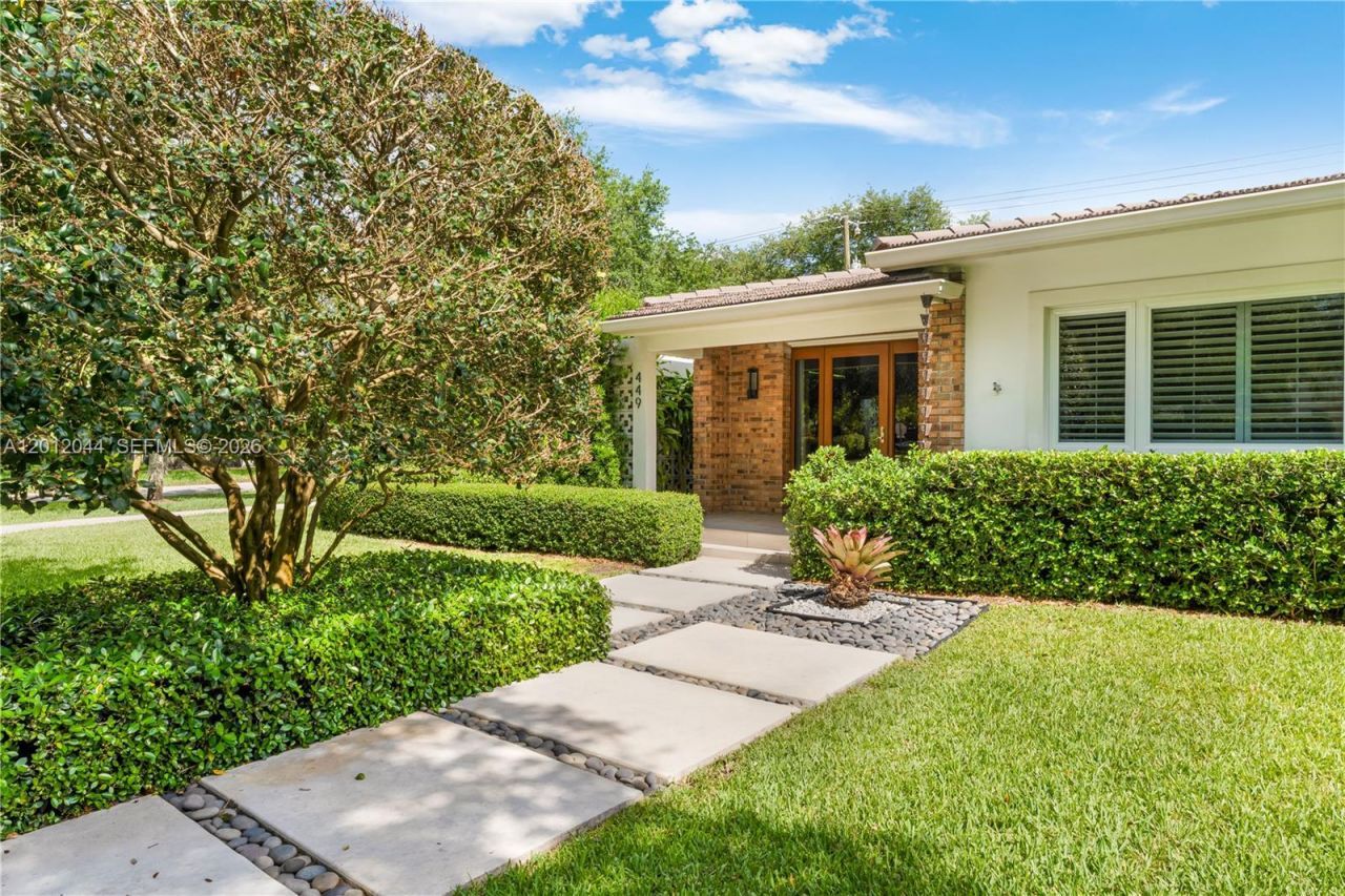 449 Miller Rd , Coral Gables, FL 33146 Photo