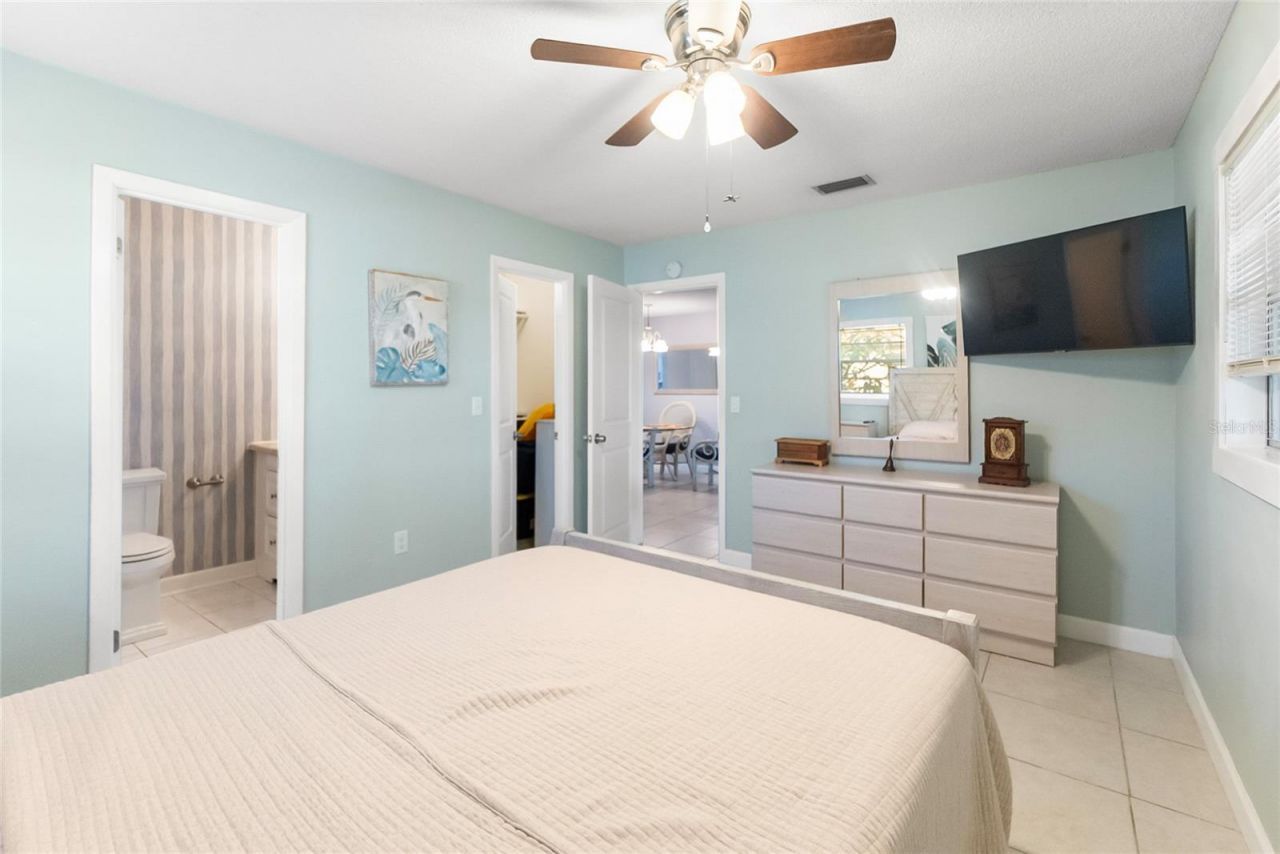 676 Park Circle , Bradenton, FL 34207 Photo